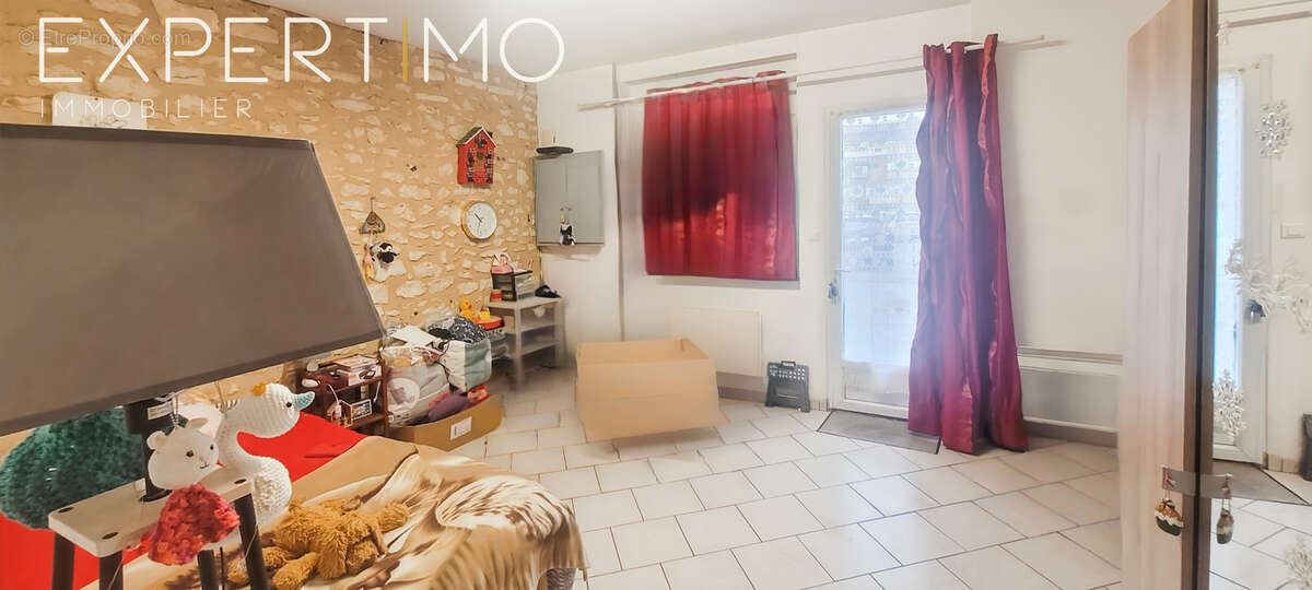 Maison à TOCANE-SAINT-APRE