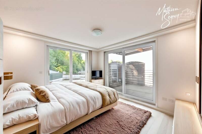 Maison à SAINT-GENIS-LAVAL