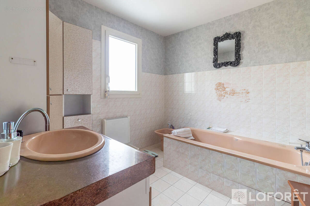 Maison à MARSAC-SUR-L&#039;ISLE