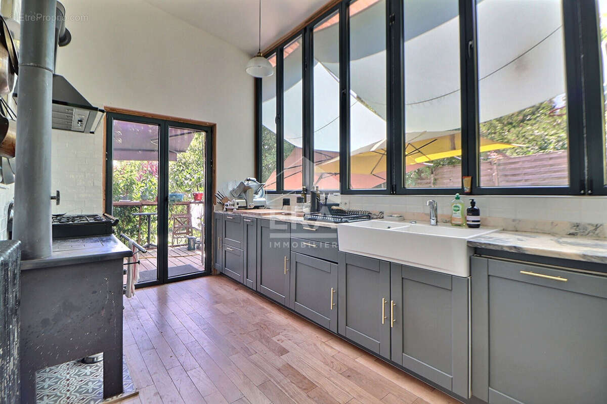 Maison 220m² à saint-leu-la-forêt - photo 7
