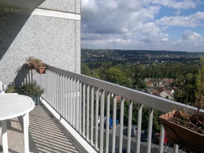 Appartement à LES ULIS