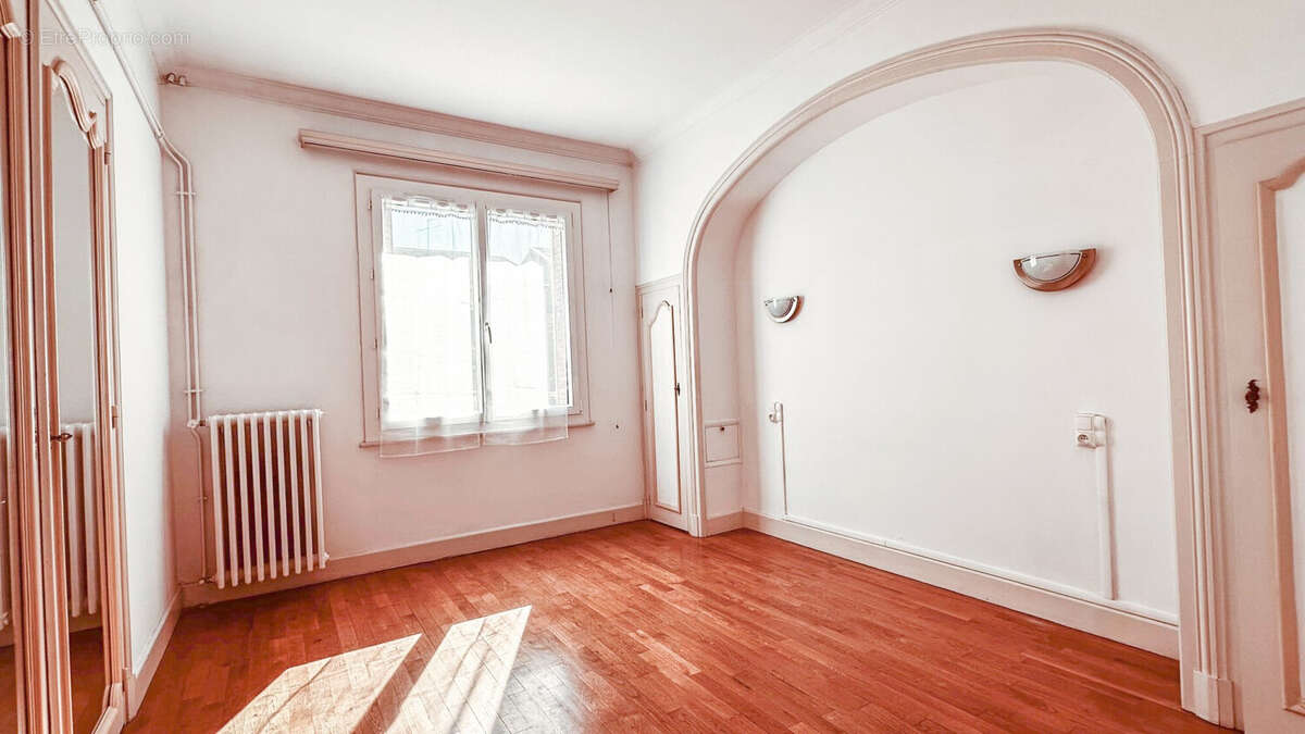 Appartement 107 m² à Vichy  - photo 7