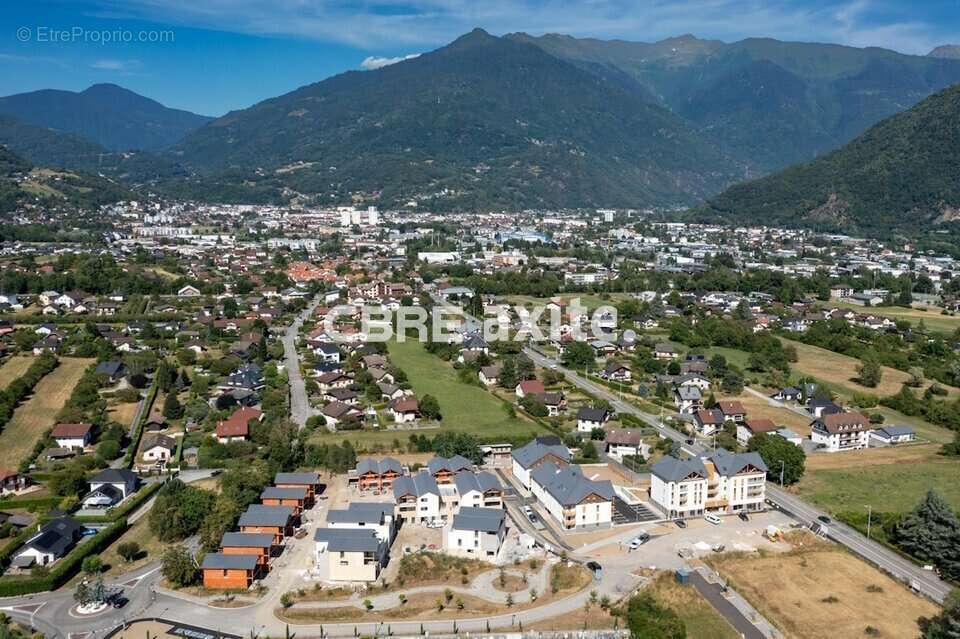 198 m² à Gilly-Sur-Isere  - photo 2