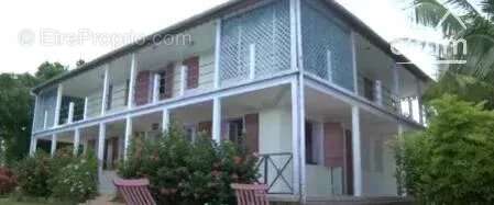 Maison à SAINT-JOSEPH
