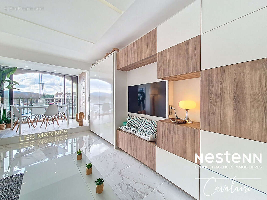 Appartement à COGOLIN