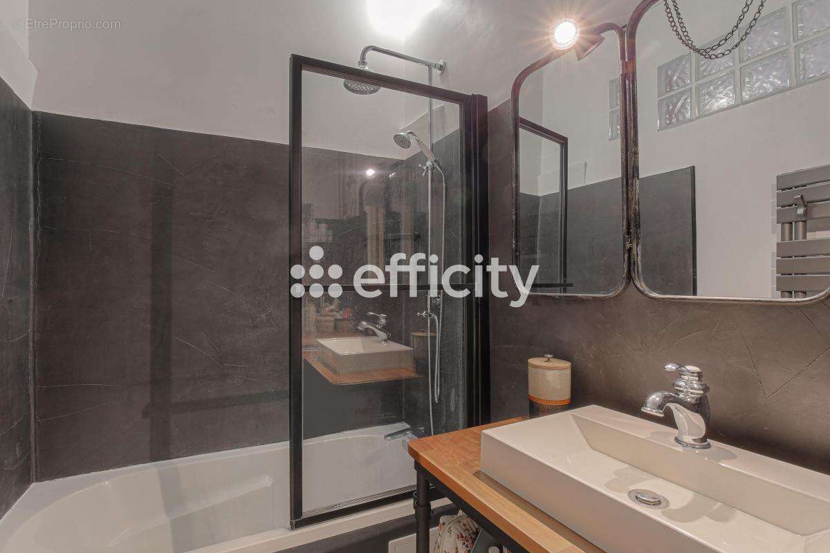 Appartement à LYON-4E