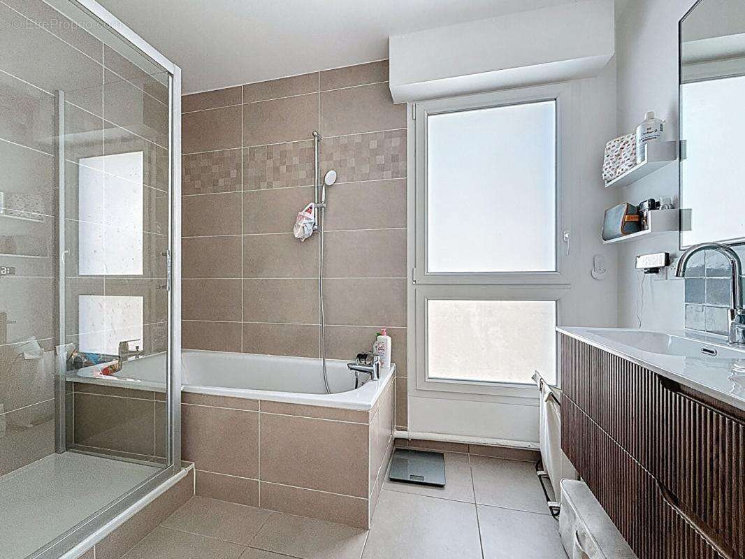 Appartement à VILLEJUIF