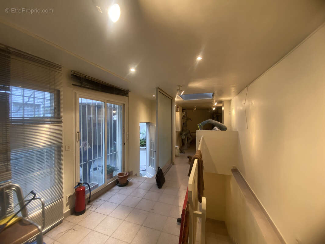 Commerce à PARIS-3E