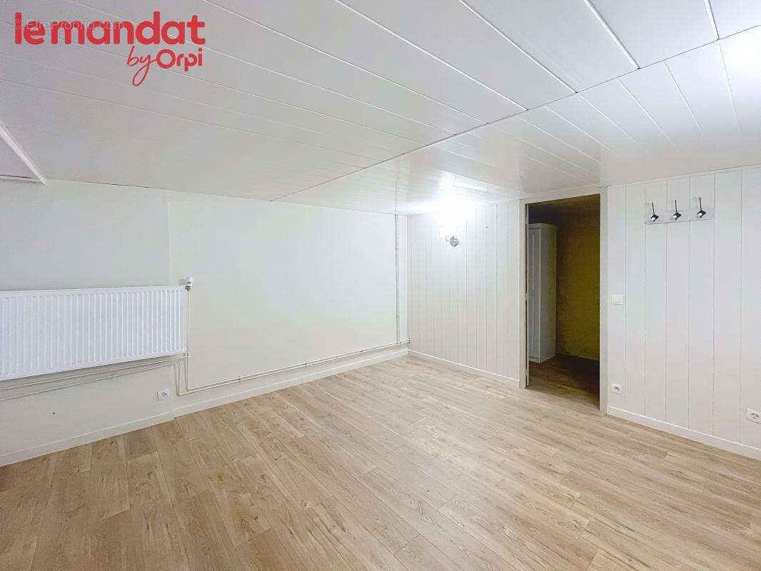 Maison à SERAINCOURT