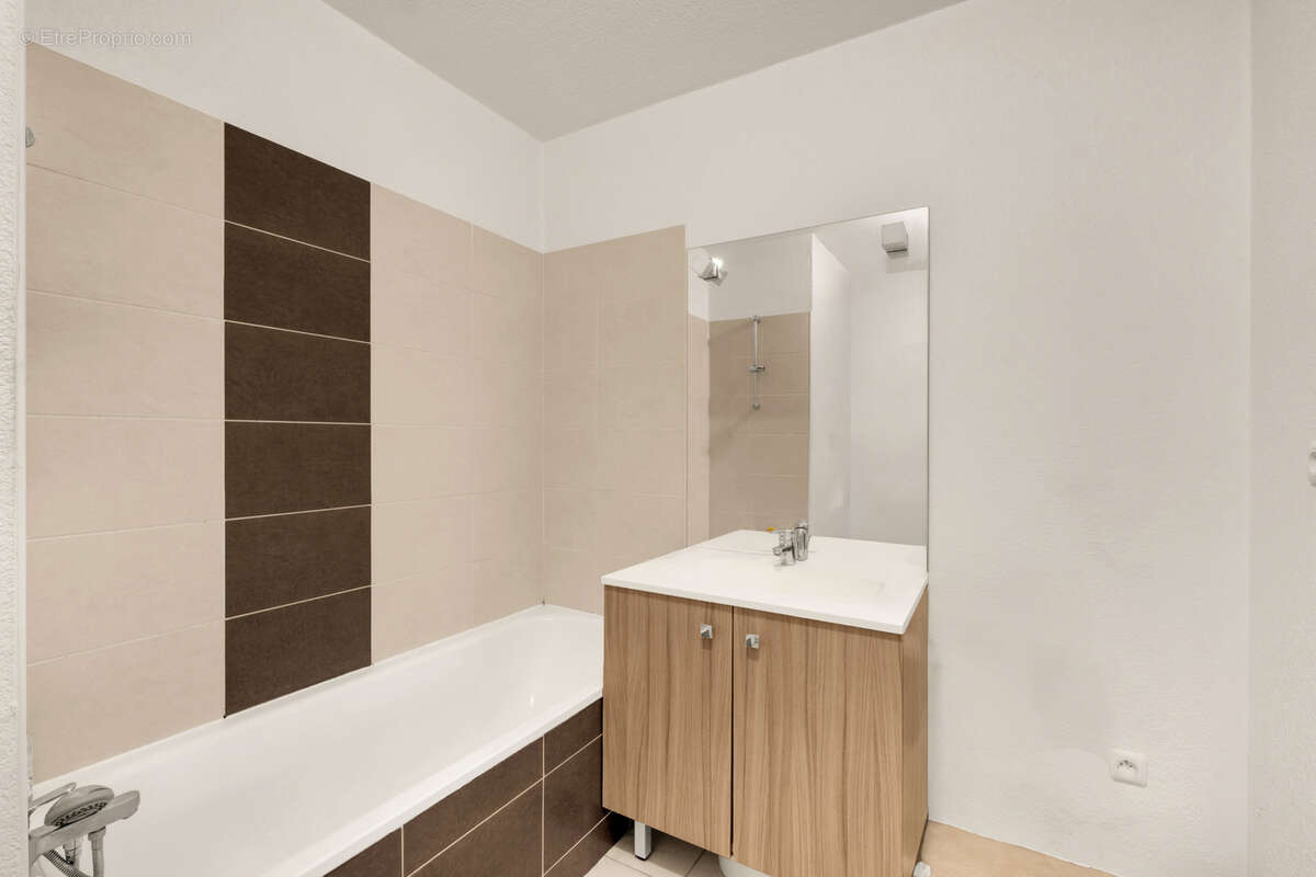 Appartement à LAUNAGUET