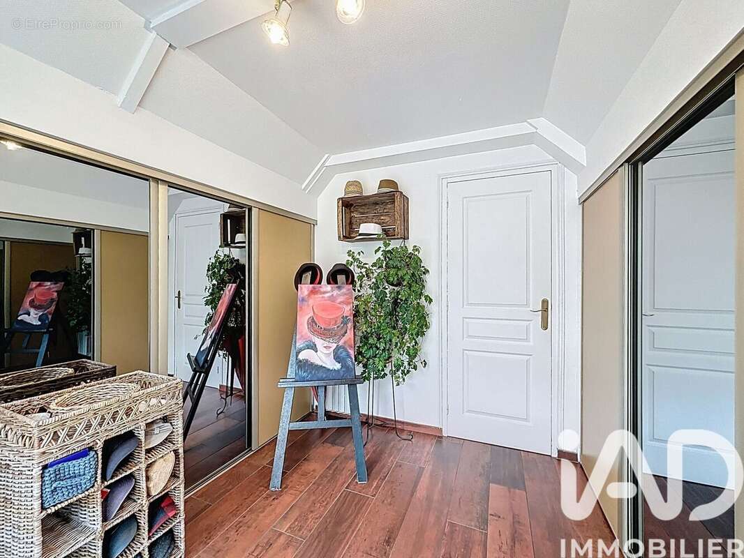 Maison 230 m² à Quimperle  - photo 2