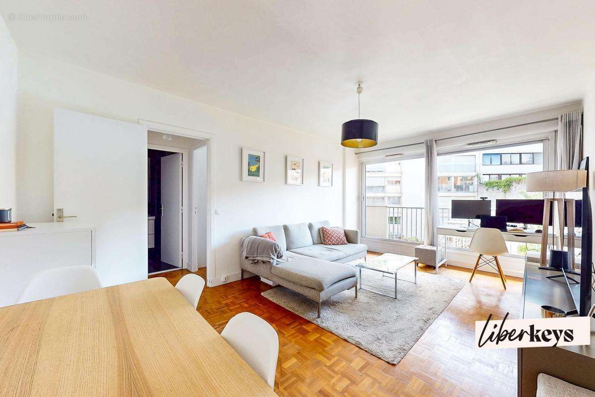 Appartement à PARIS-13E