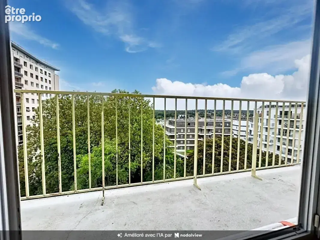 Fontainebleau-Avon 5 pièces 91 m2 avec balcon 5' Gare - photo 2