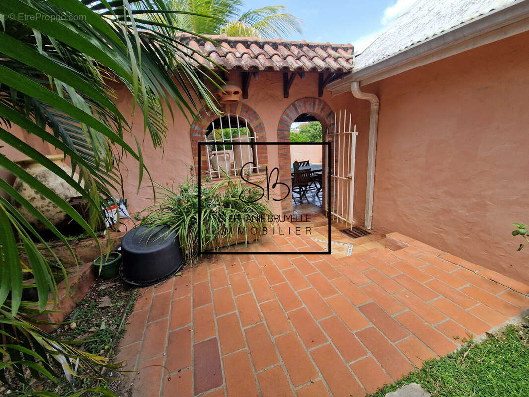 Maison à FORT-DE-FRANCE