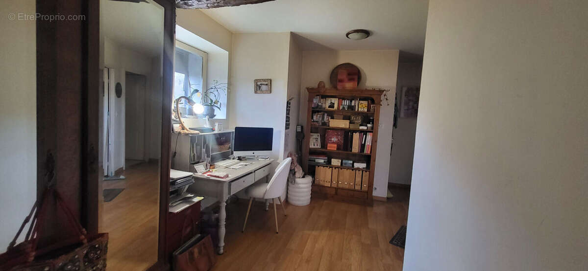 Maison à CUXAC-CABARDES