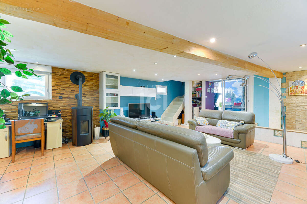 Maison à PONT-SAINT-MARTIN