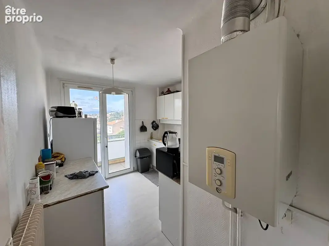Carcassonne - appartement traversant 76 m² - dernier étage - balcons - parking privatif - photo 6