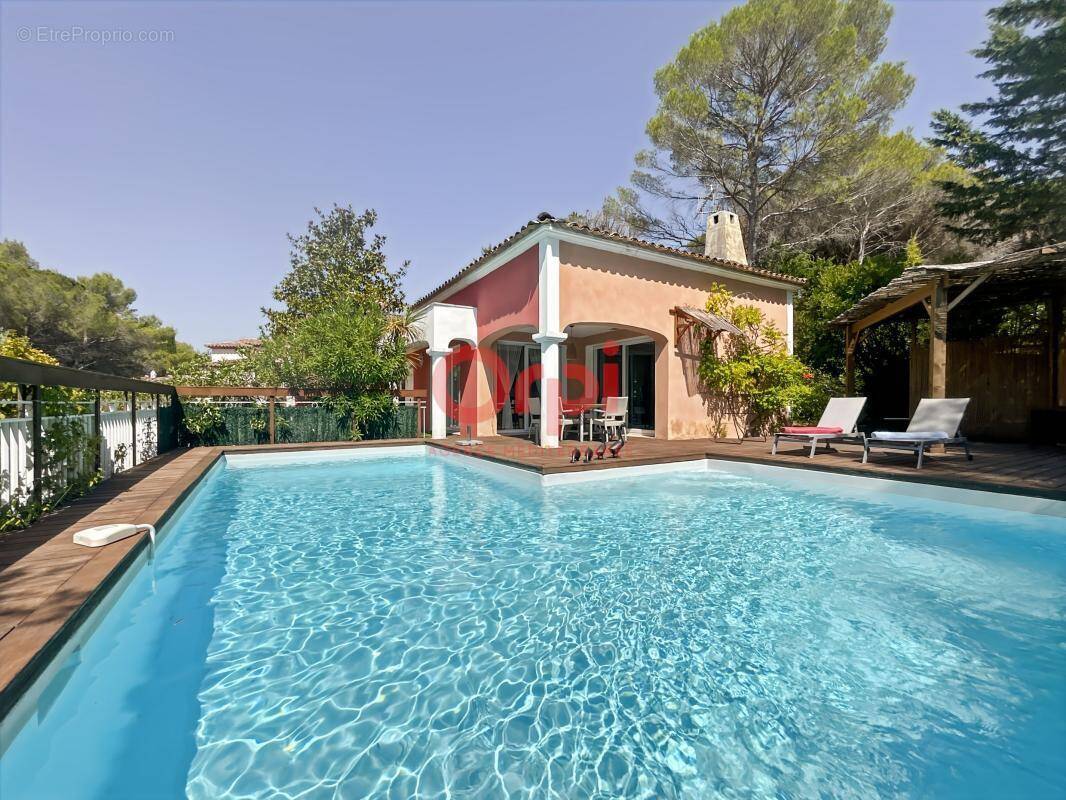 Maison à SAINT-RAPHAEL