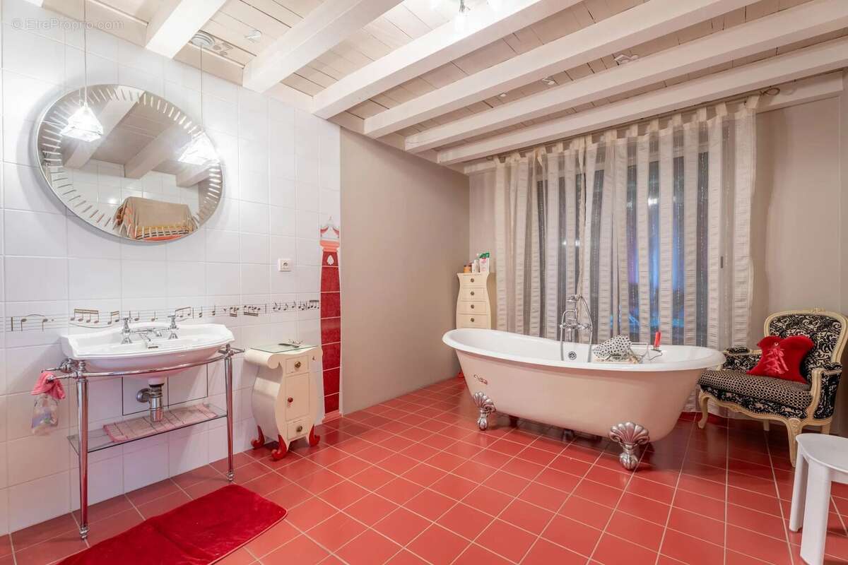 Maison à HEYRIEUX