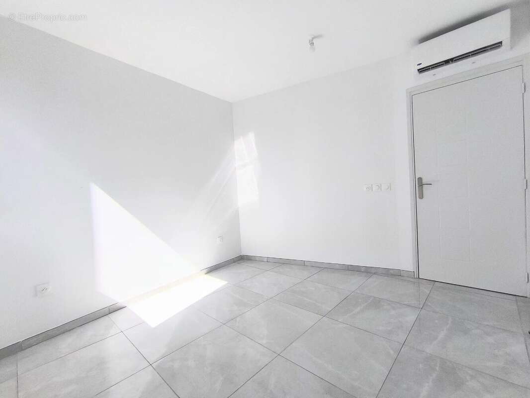 Appartement à SAINT-PIERRE