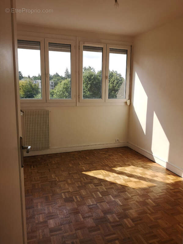 Appartement Rennes 3 pièce(s) 52,80 m2 - photo 2