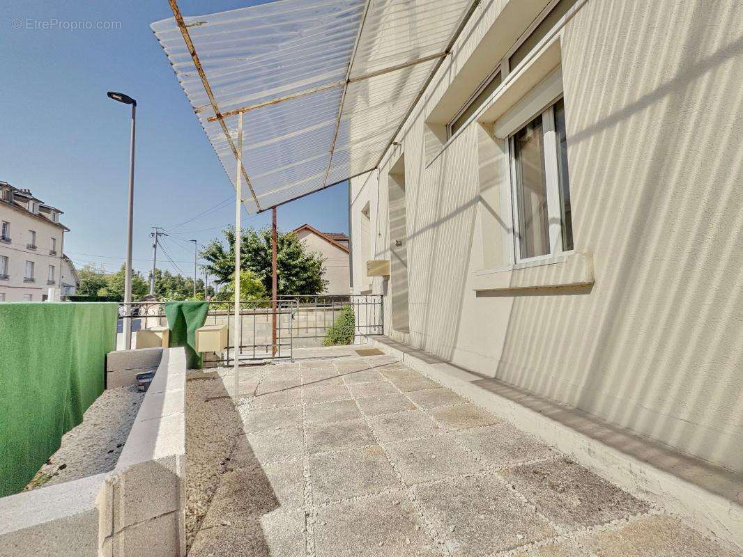 Appartement 36m² avec terrasse au pied du tram - photo 6