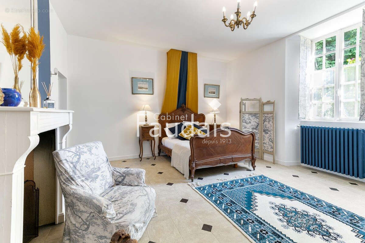 Maison à PICAUVILLE