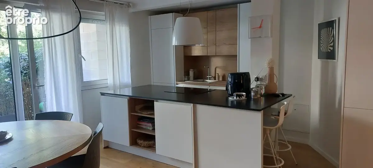 Exclusivité appartement type 4 avec grande terrasse superbe rénovation - photo 2