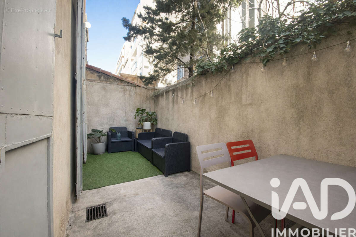 Photo 2 - Appartement à MARSEILLE-6E