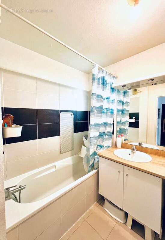 Photo 4 - Appartement à MARSEILLE-15E