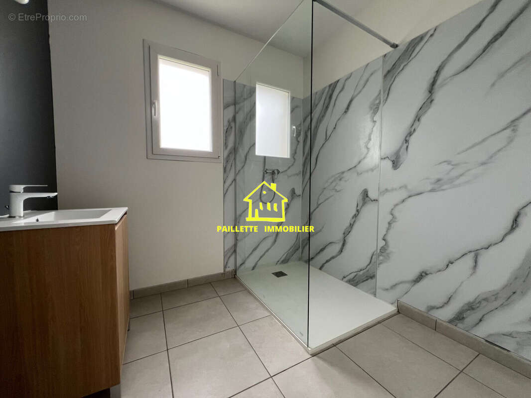 Maison à GRUCHET-LE-VALASSE