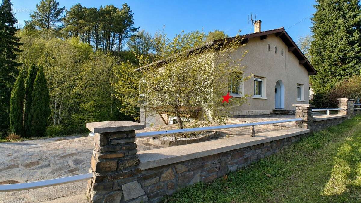 Maison à CASTRES