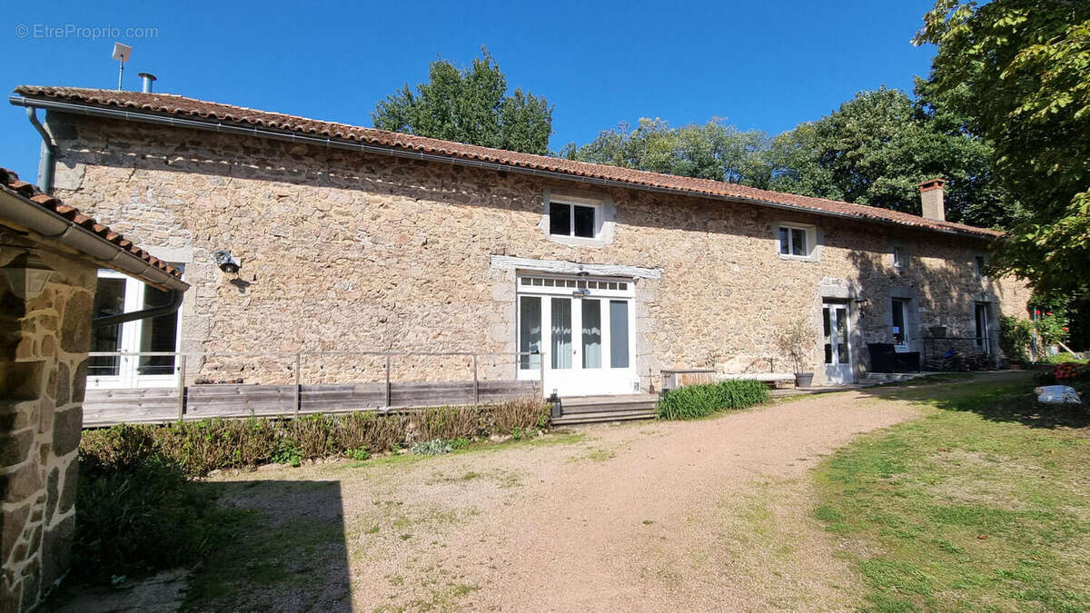 20250919_151818 - Maison à ABJAT-SUR-BANDIAT