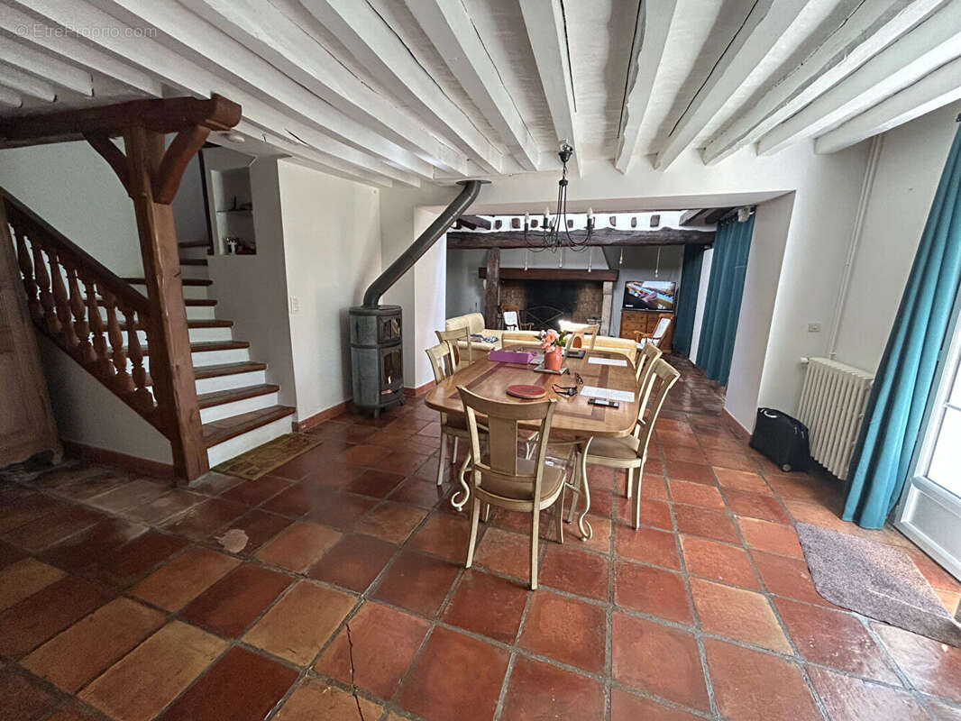 Maison à NANTEUIL-LES-MEAUX