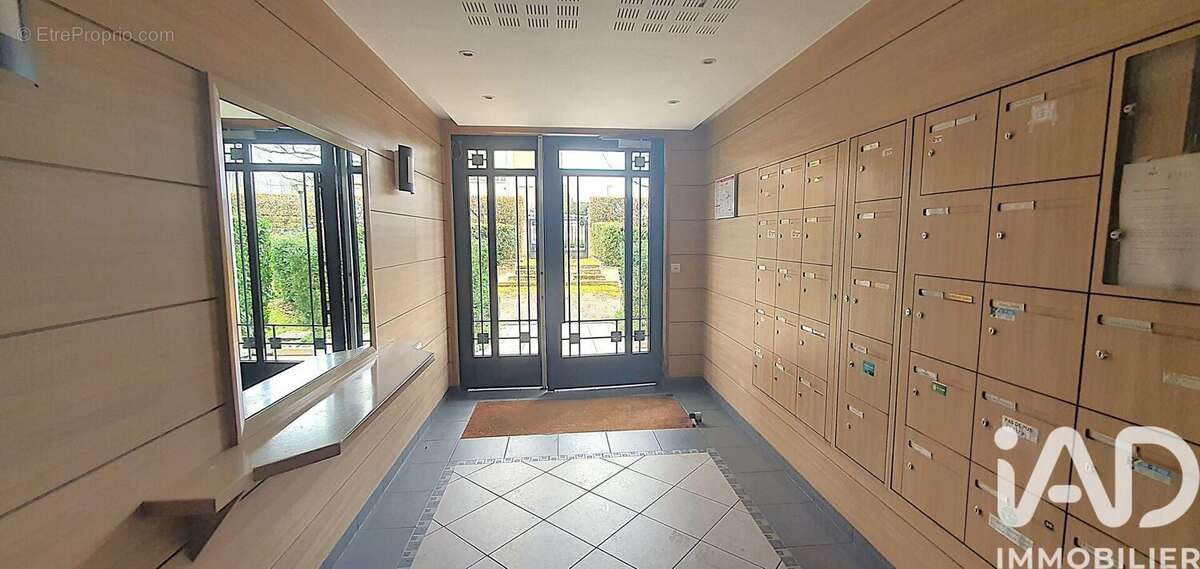 Photo 2 - Appartement à COIGNIERES