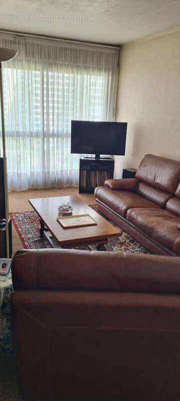 Appartement à GRIGNY