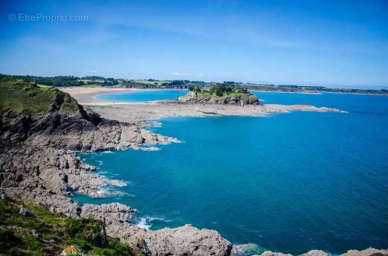 Terrain à SAINT-MALO