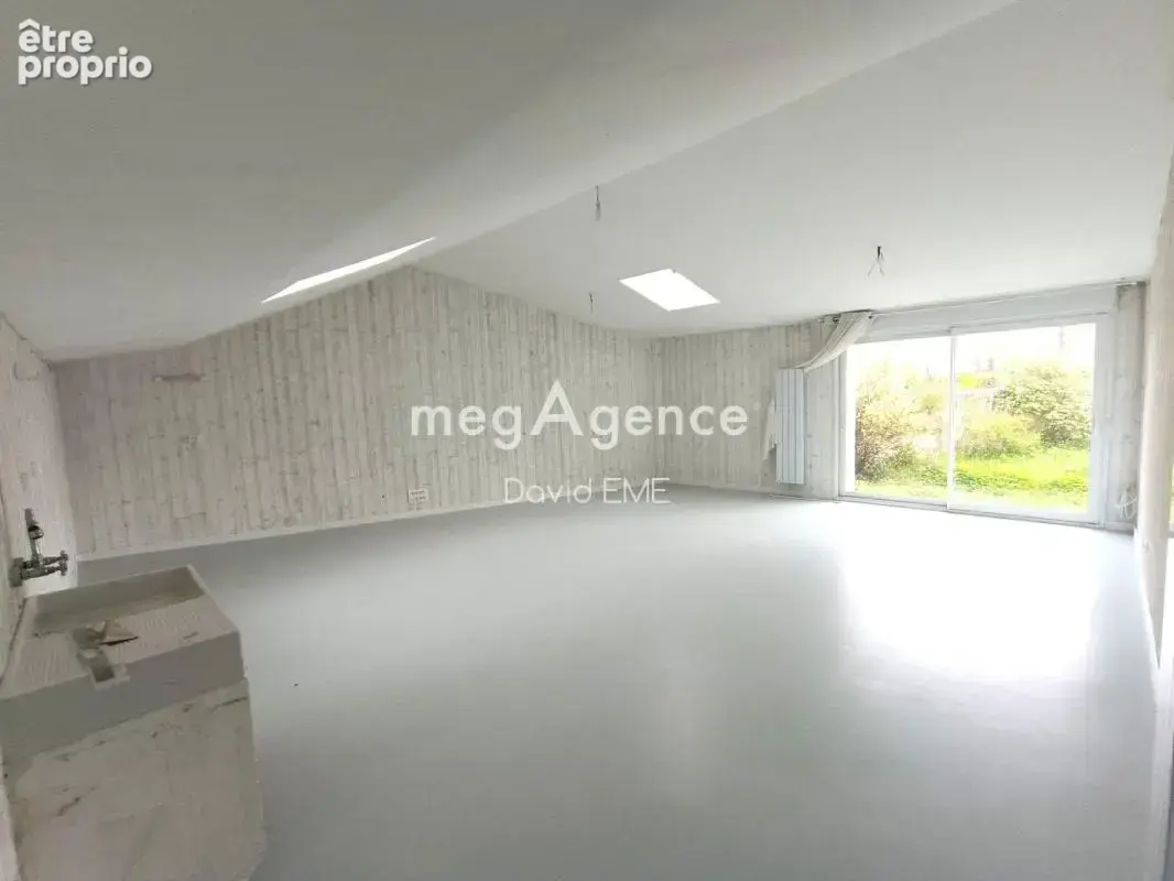 Longère 7 Pièces, 197 m2, 4 chambres, terrain 8000 m2 - photo 8