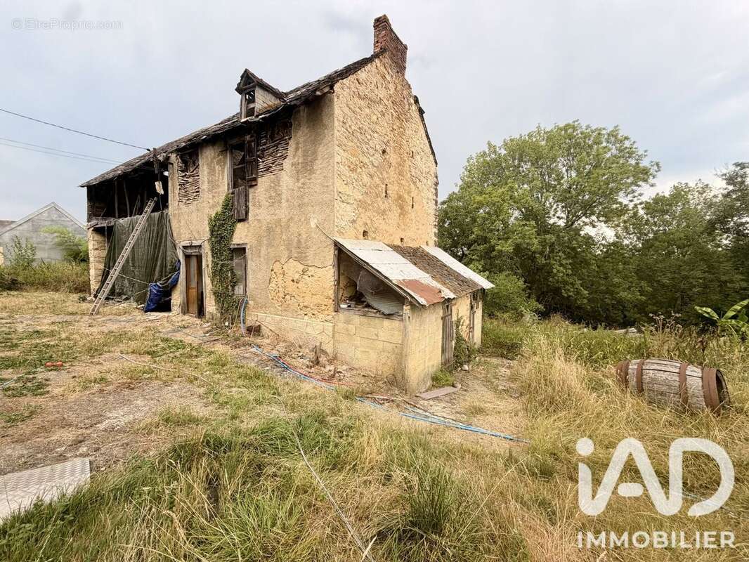 Maison 109 m² à Orignac  - photo 7