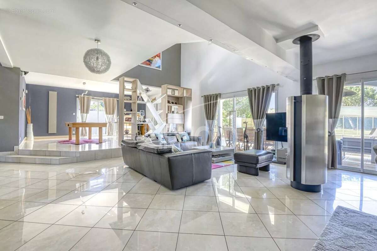 Maison à LES SORINIERES