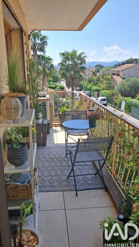 Photo 1 - Appartement à FREJUS