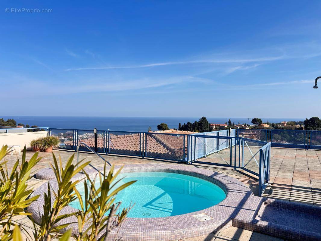 Photo Appartement à Roquebrune-Cap-Martin au prix de 345 000€