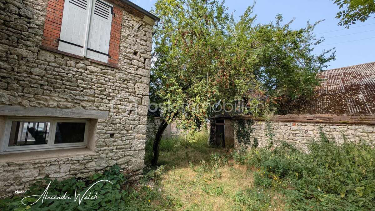 Maison à TERMINIERS