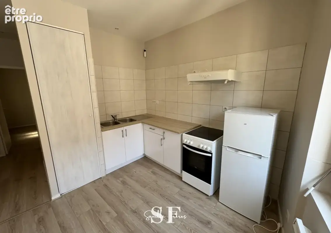 Agen hyper centre - immeuble loue a vendre - 6 appartements - photo 2