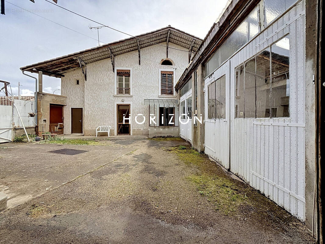 Maison à SAINT-DIDIER-SUR-CHALARONNE