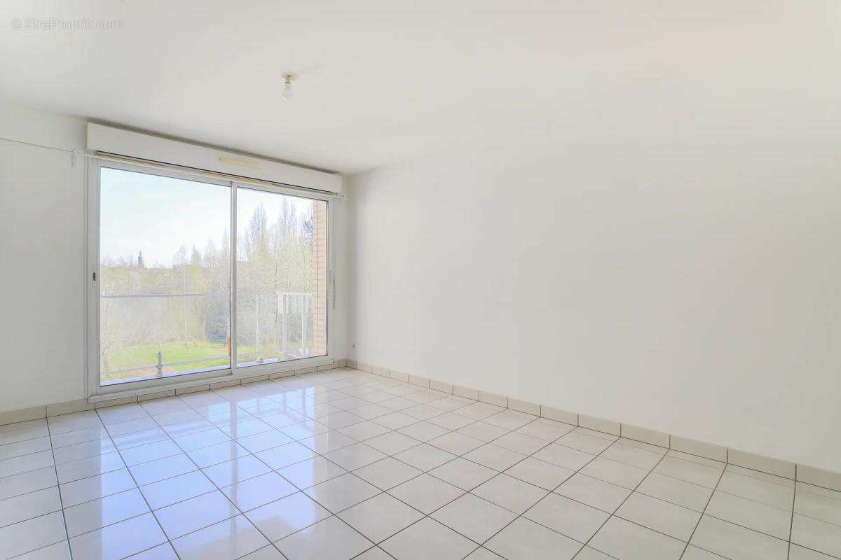 Appartement à LA MADELEINE