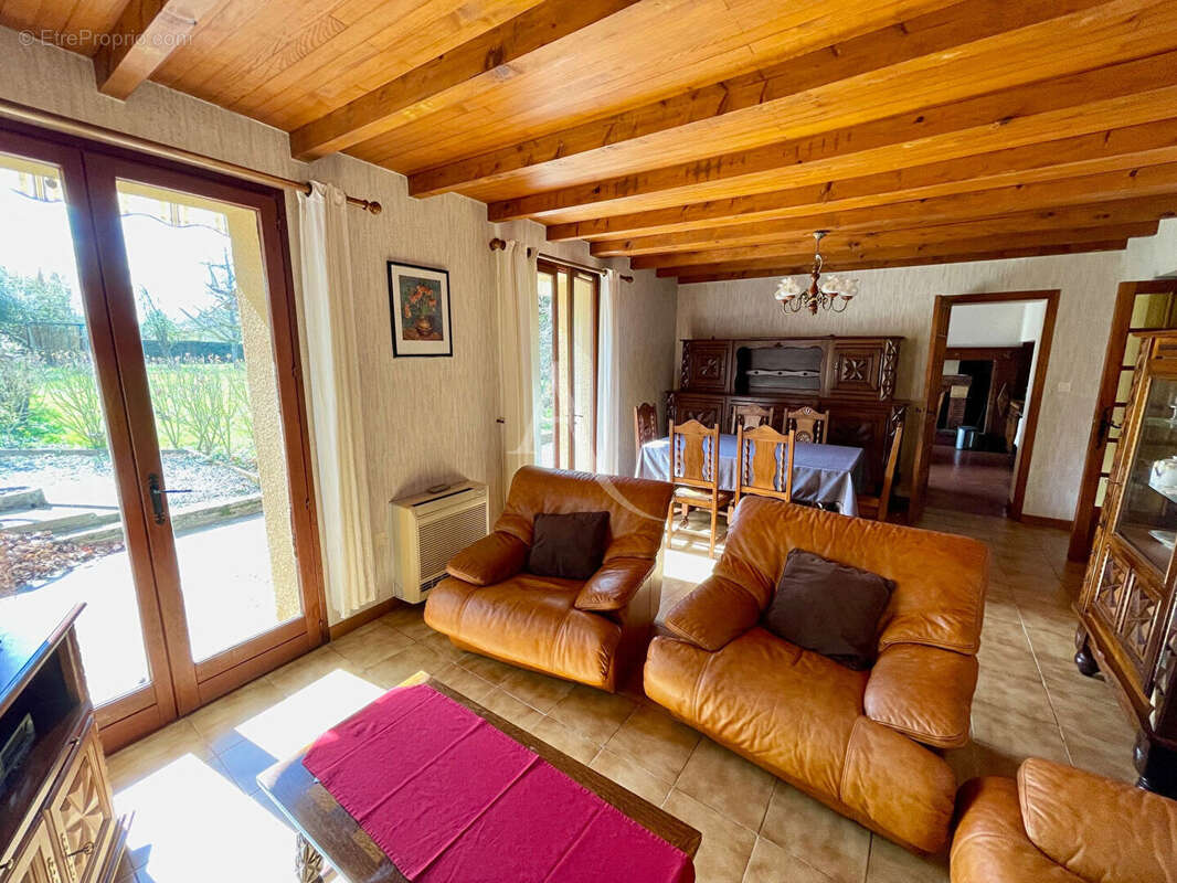 Maison à L&#039;ISLE-JOURDAIN