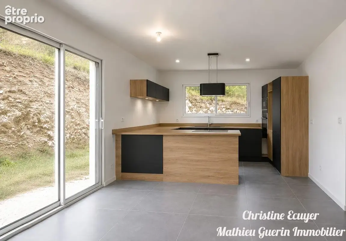 Maison 5 pièces 106 m² à vendre à Bregnier-Cordon (01300) - photo 9