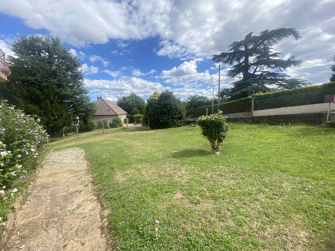 Maison à LA TALAUDIERE