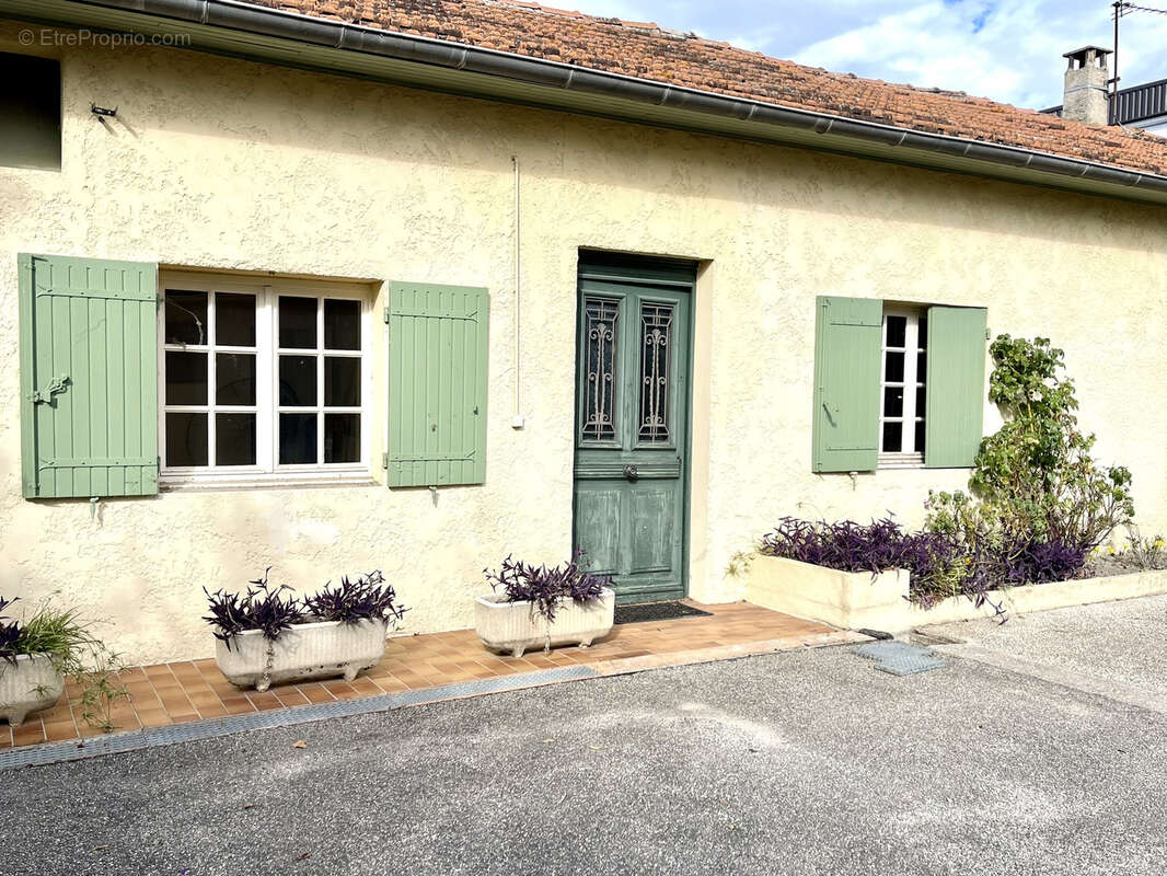 Maison à BOLLENE